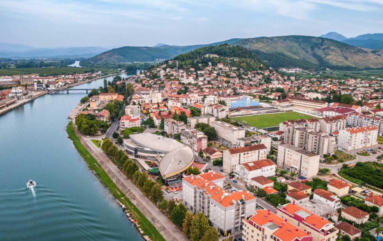 Apartman Olimp Metkovic Exterior photo